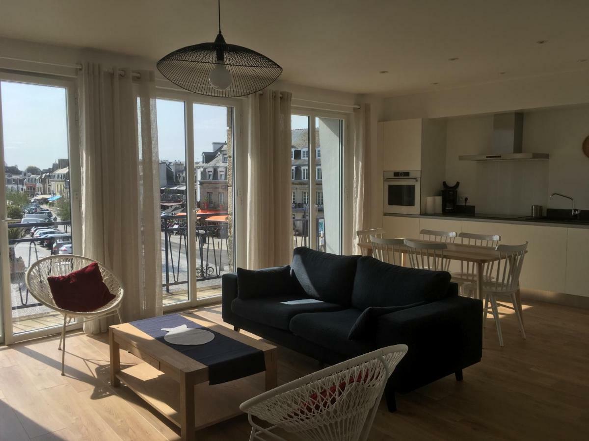 The Place To Be Concarneau Bagian luar foto